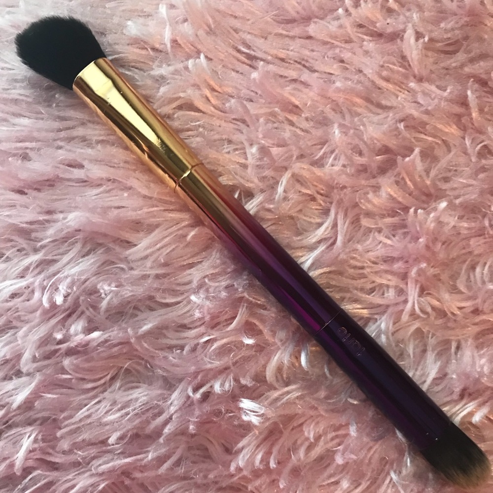 TARTE Color correcting brush